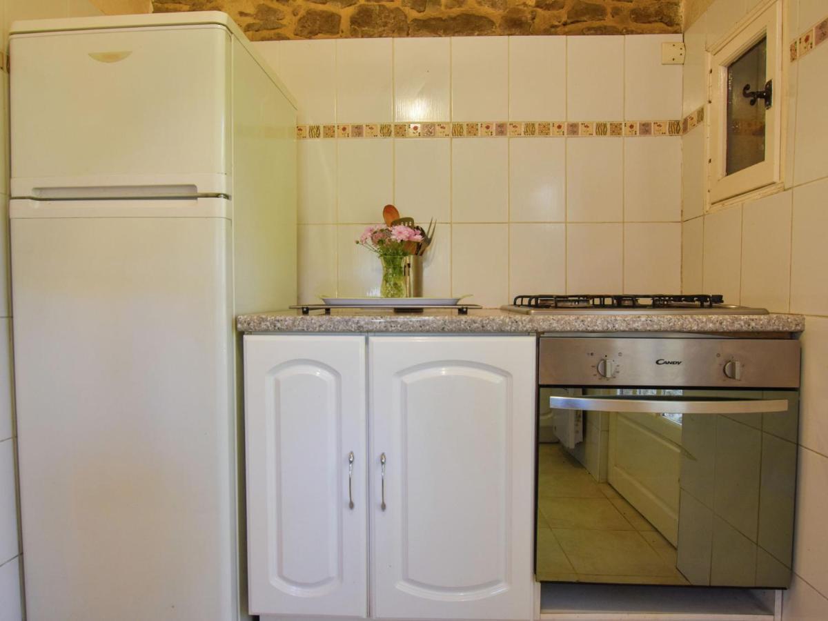 Cosy Holiday Home In Lantheuil With Garden Villefranche-du-Perigord Exterior photo
